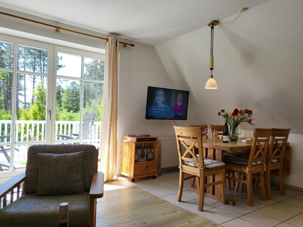 Ferienwohnung "Neptun" Im Haus Tjark Sankt Peter-Ording Esterno foto